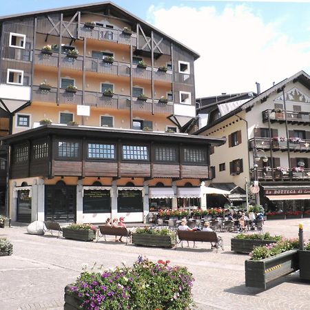 Residence Hotel Sport Campiglio Madonna Exterior foto