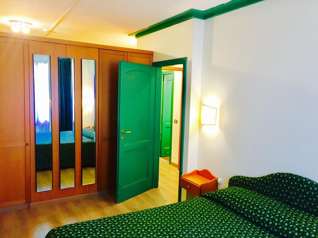 Residence Hotel Sport Campiglio Madonna Exterior foto