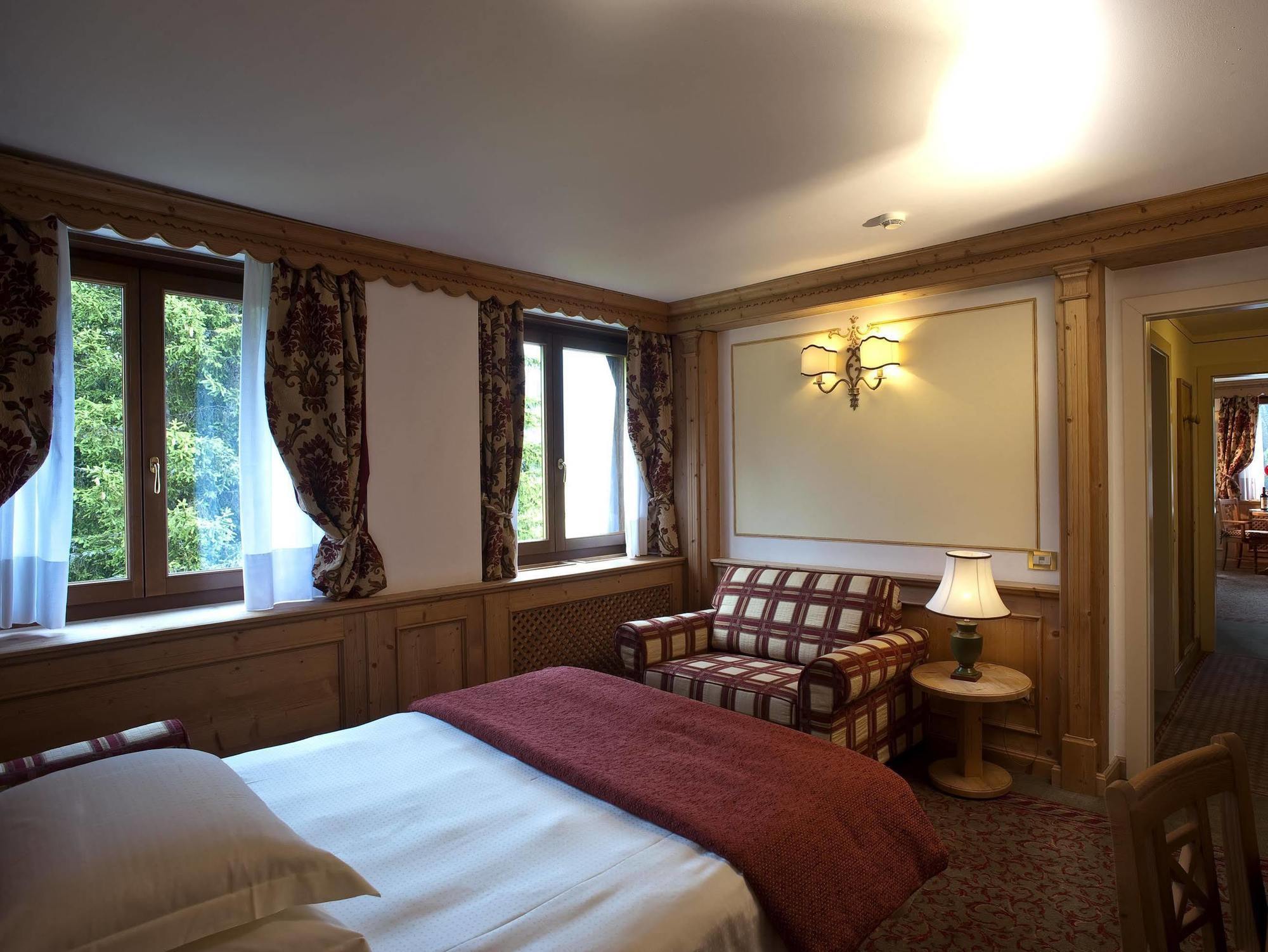 Residence Hotel Sport Campiglio Madonna Exterior foto