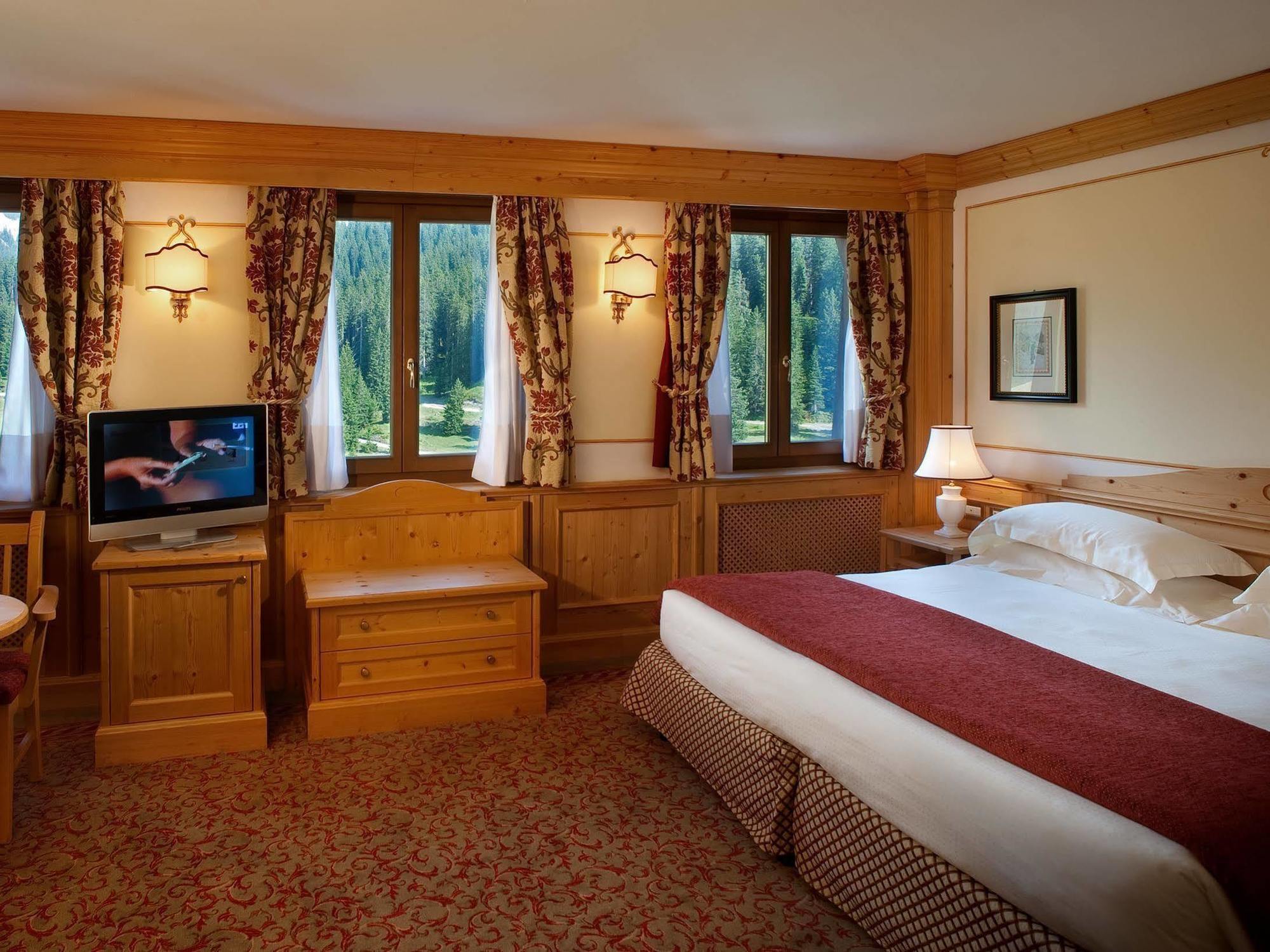 Residence Hotel Sport Campiglio Madonna Exterior foto